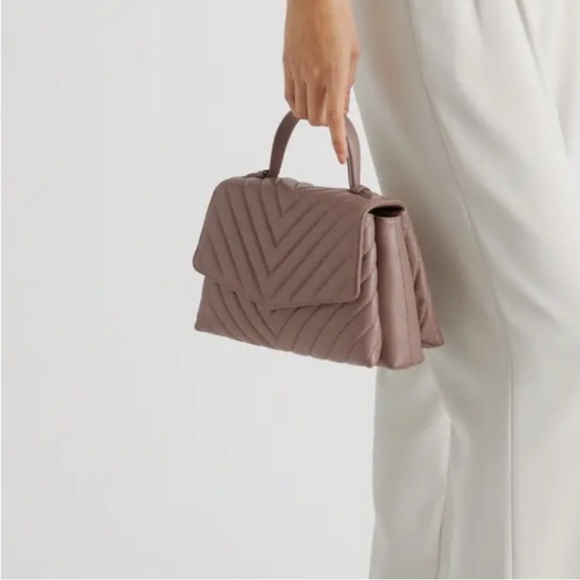 Quince Leather Top Handle Satchel - Picture 4 of 7